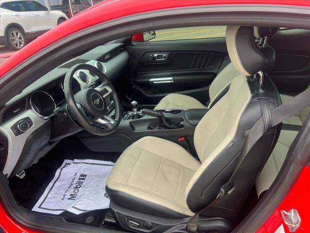 2015 Ford Mustang V8 6SP PREMIUM