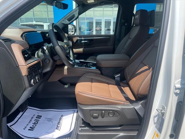 2025 Chevrolet Suburban ENT/S-CRUISE