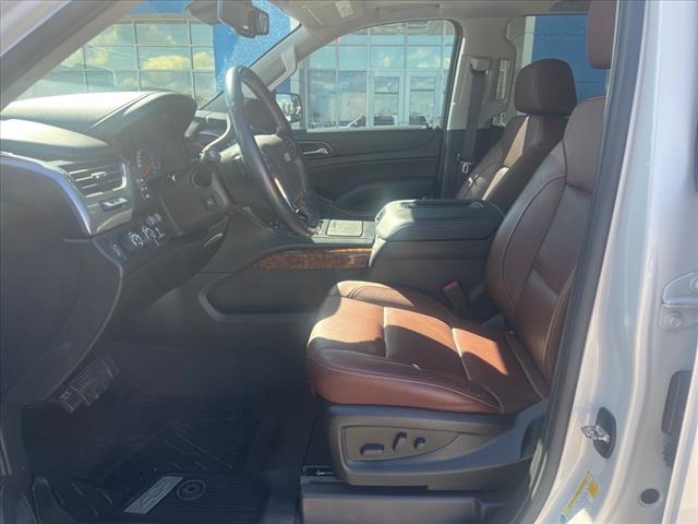 2020 Chevrolet Suburban V8AT PREMIER