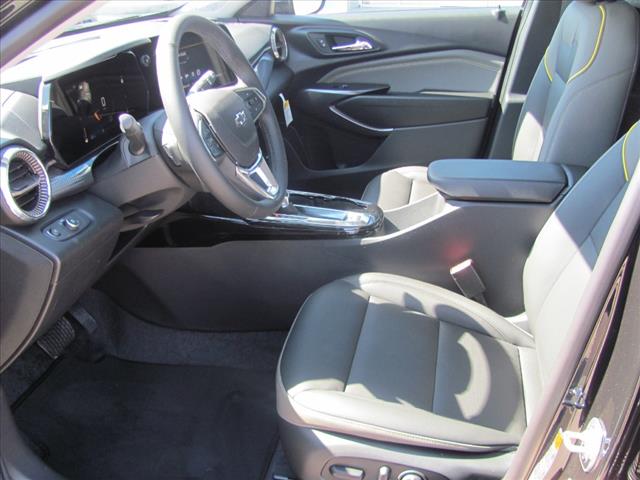 2025 Chevrolet Trax CONV. PKG