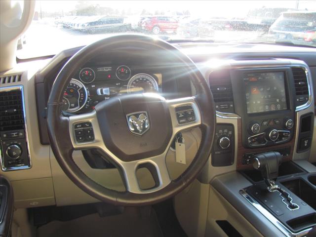 2013 RAM 1500 V8AT LARAMIE