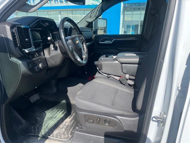 2024 Chevrolet Silverado 3500HD 6.6GAT W/TRK PKG