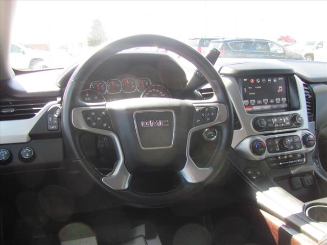 2016 GMC Yukon XL V8AT SLT QUAD
