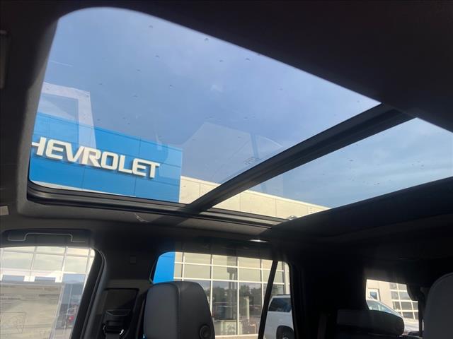 2025 Chevrolet Tahoe ROOF/COMFORT PKG