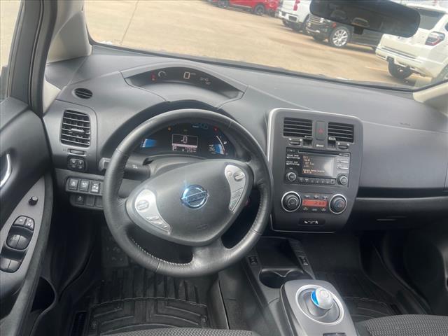 2015 Nissan LEAF HB ELECTRIC S