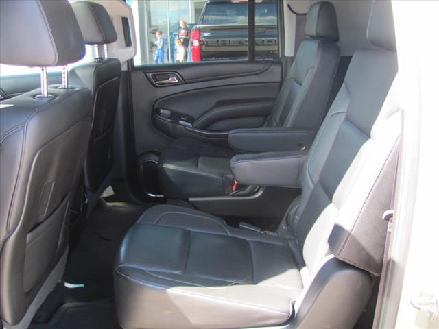 2016 GMC Yukon XL V8AT SLT QUAD