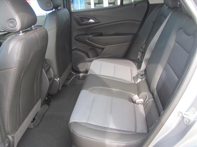 2025 Chevrolet Trax CONV PKG