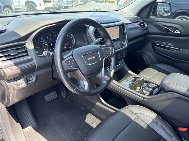 2020 GMC Acadia AT4