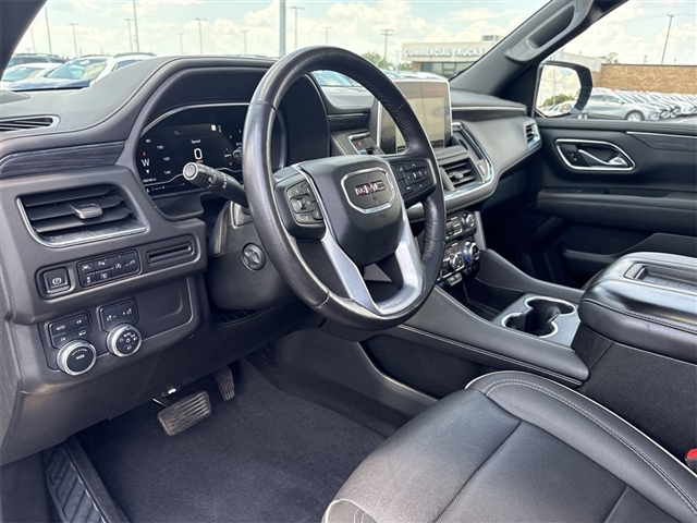 2022 GMC Yukon SLT