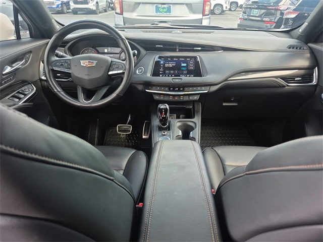 2023 Cadillac XT4 Sport