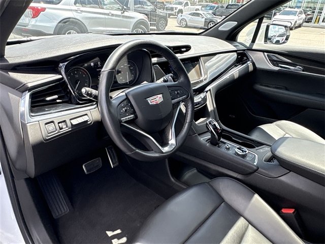 2022 Cadillac XT6 Sport