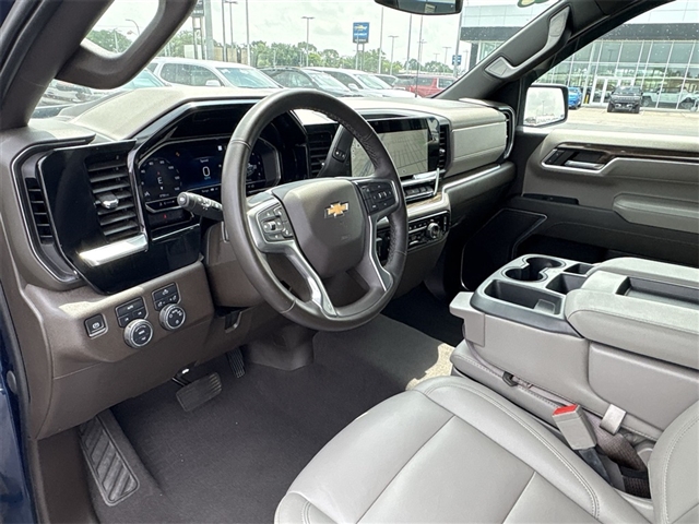2023 Chevrolet Silverado 1500 LT LT1