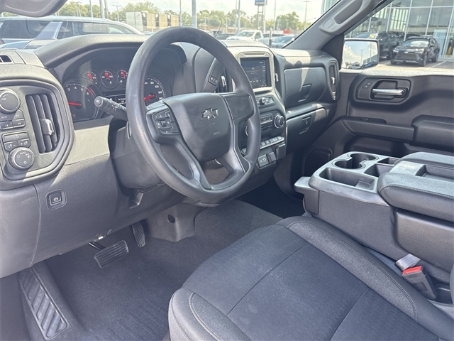 2023 Chevrolet Silverado 1500 Custom Trail Boss