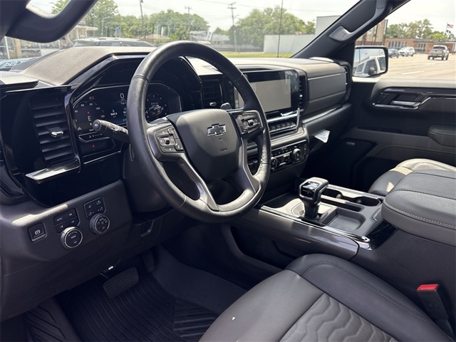 2024 Chevrolet Silverado 1500 ZR2