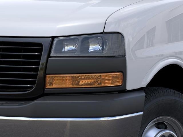 2025 GMC Savana 3500