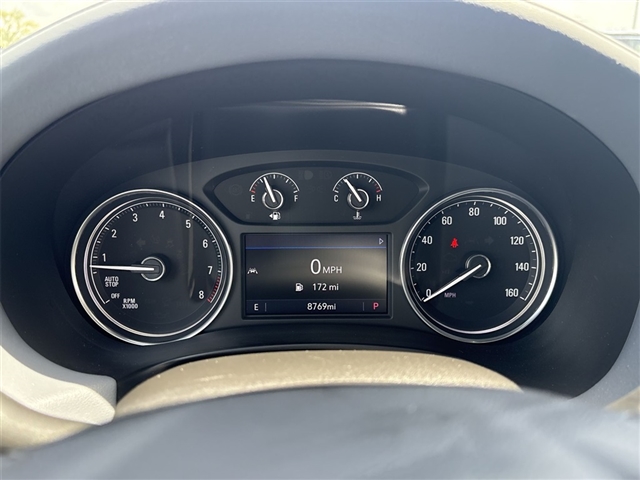 2022 Buick Enclave Essence