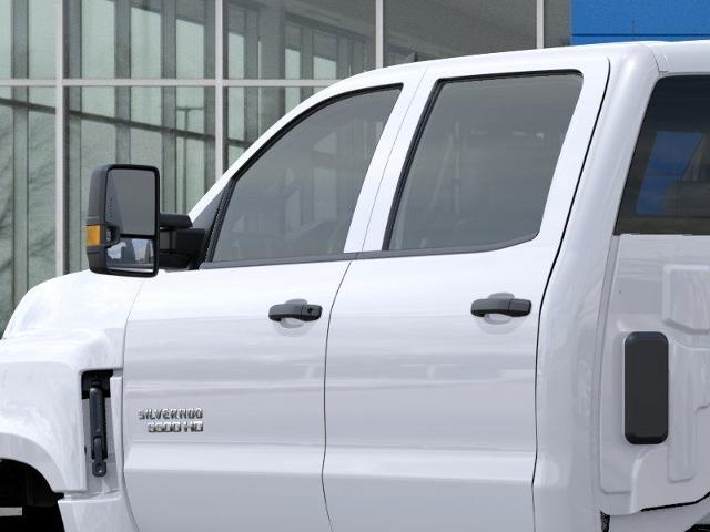 2025 Chevrolet Silverado 5500 HD LT