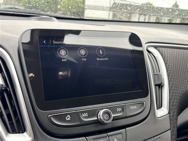 2022 Chevrolet Malibu LS 1LS