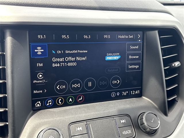 2022 GMC Acadia SLT