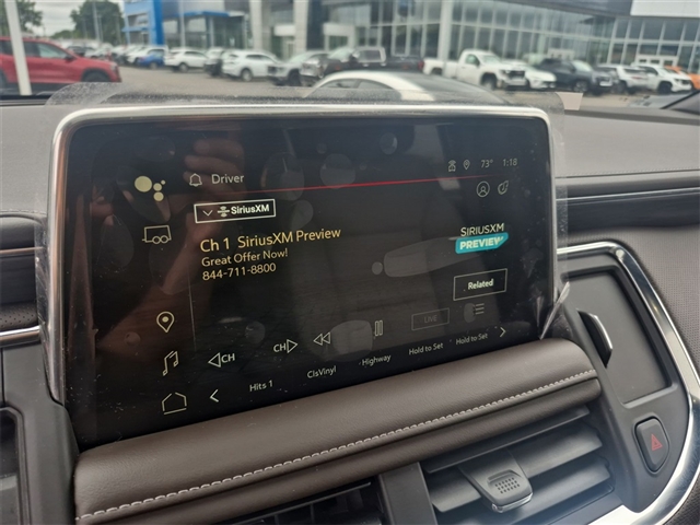 2023 GMC Yukon XL SLT