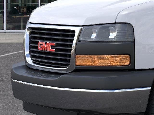 2025 GMC Savana 2500