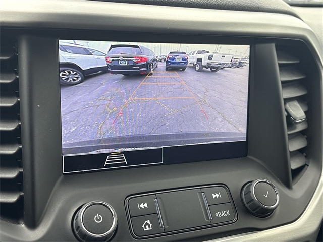 2023 GMC Acadia SLE