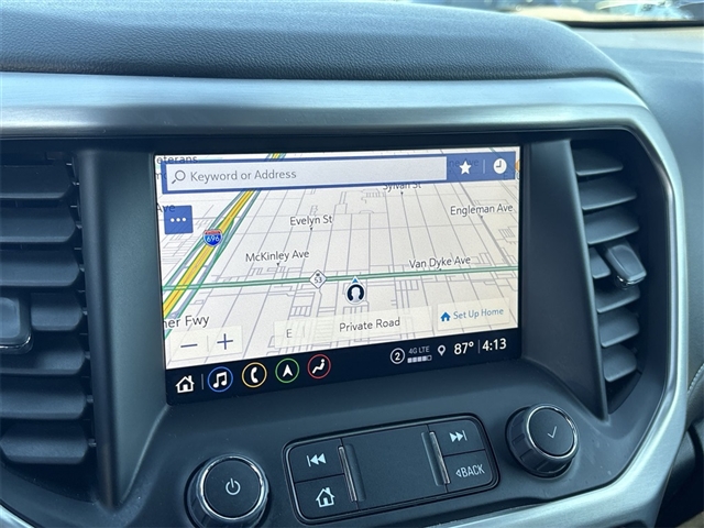 2023 GMC Acadia SLT