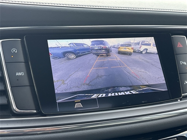 2022 Buick Enclave Essence