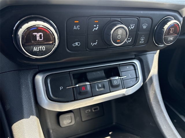 2022 GMC Acadia SLE
