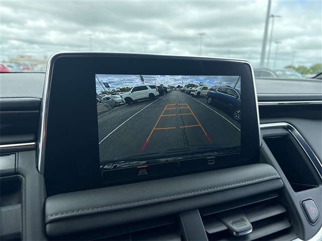 2023 GMC Yukon SLE