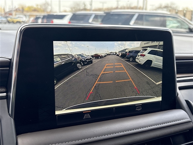 2023 GMC Yukon XL SLT