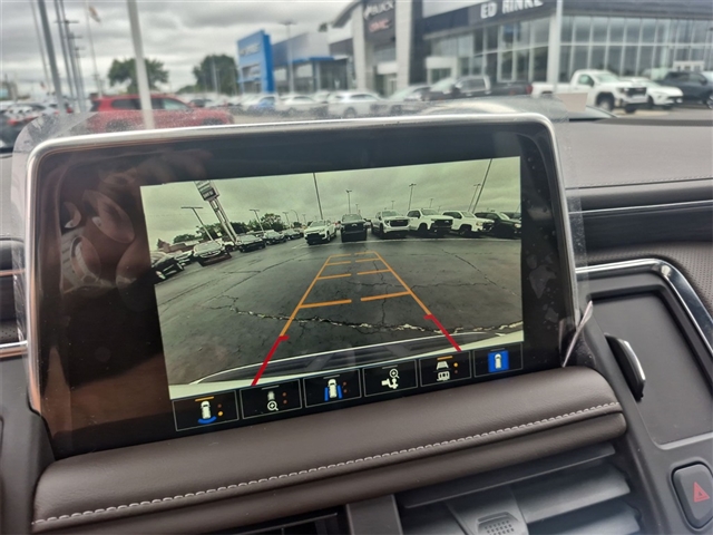 2023 GMC Yukon XL SLT