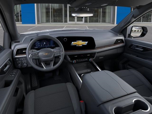 2025 Chevrolet Suburban LS