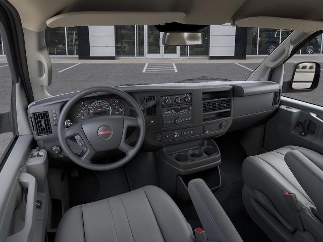 2025 GMC Savana 2500
