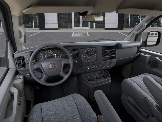 2025 GMC Savana 2500
