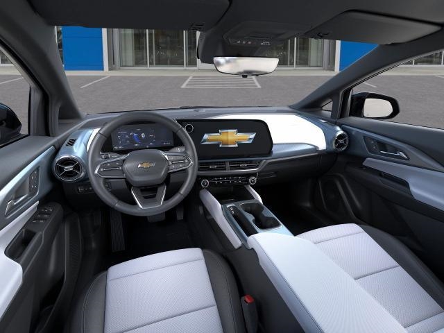 2025 Chevrolet Equinox EV LT 2