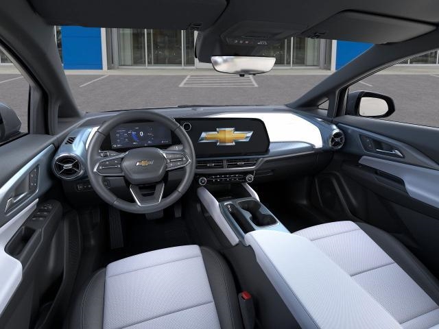 2025 Chevrolet Equinox EV LT 2