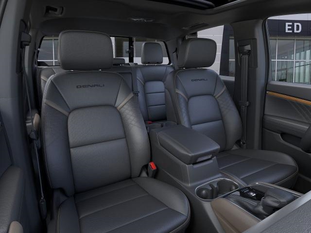 2025 GMC Canyon Denali
