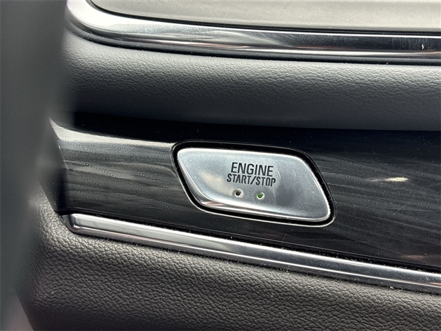 2022 Buick Enclave Essence