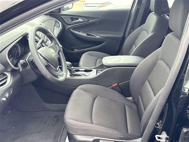 2022 Chevrolet Malibu LS 1LS