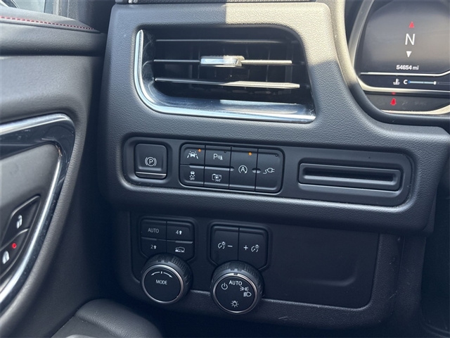 2022 Chevrolet Suburban RST