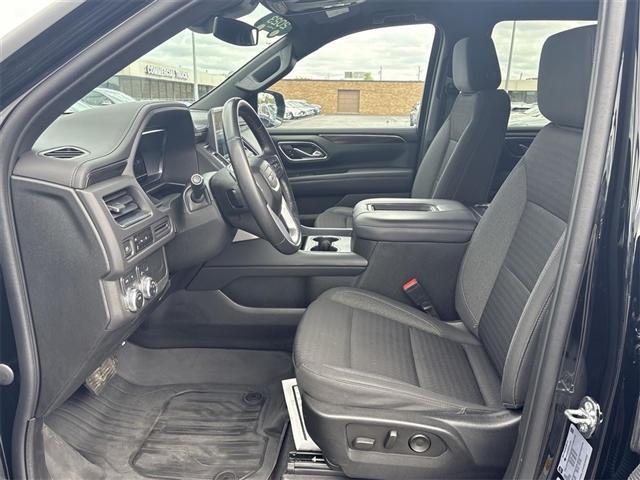 2023 GMC Yukon SLE