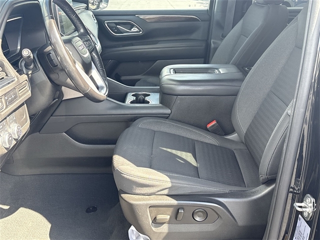2023 GMC Yukon SLE
