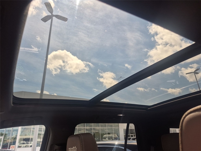 2022 Chevrolet Tahoe High Country