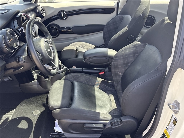 2015 MINI Hardtop 2 Door Base