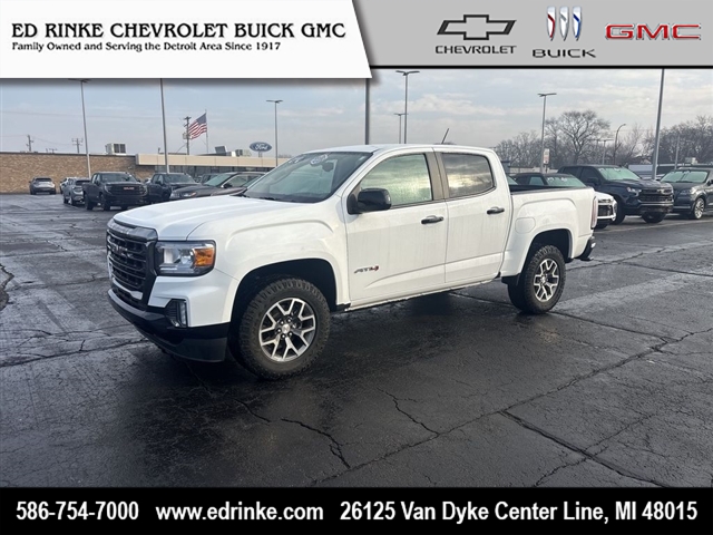 2022 GMC Canyon AT4 Crew Cab 4WD with Cloth