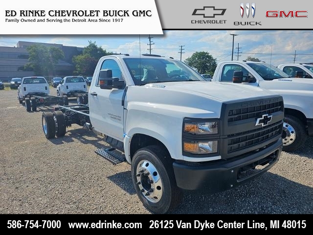 2024 Chevrolet Silverado 5500 HD Work Truck