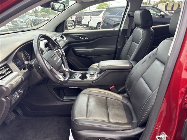 2021 GMC Acadia SLT