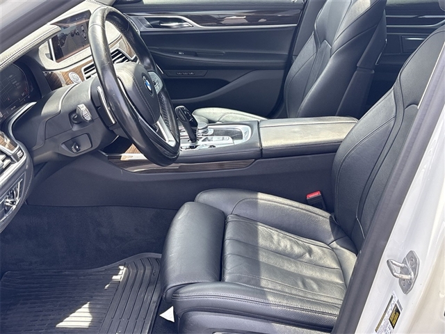 2020 BMW 7 Series 740i xDrive