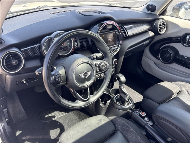 2015 MINI Hardtop 2 Door Base